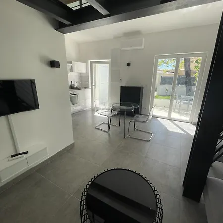 Maison Avec Jardin & Parking Prive, Climatisee Feriehus *