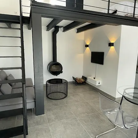 Holiday home Petite Maison A La Loubiere Avec Jardin, Clim Et Parking Toulon