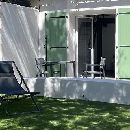 Holiday home Petite Maison A La Loubiere Avec Jardin, Clim Et Parking